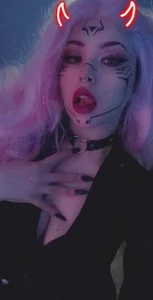 Sparkle_Mona Public Pic