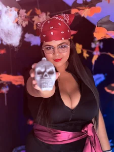 Gabriela_BrownHALLOWEN DAY Bild 4