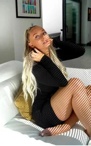 Public de Sofianoon  Imagens