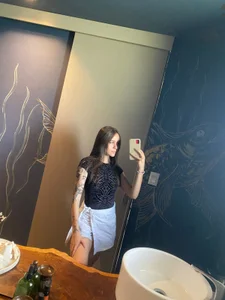 🙈💖 de _AriaVixen_  3 photos