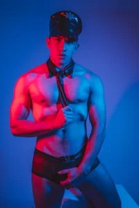 JeffDaltton: You're under arrest 💪🏽😎 ( фото)