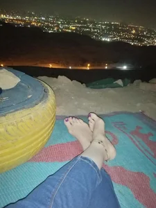 My royal feet de Virginass2000  4 photos