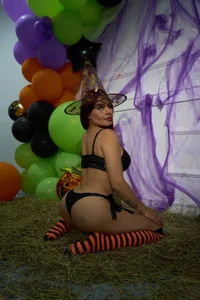 NatyQueen_のYour Witchの 3枚の写真