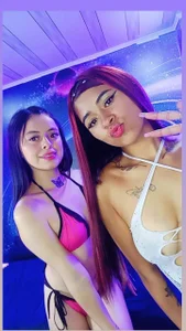_lesbihard777 Public Foto 3