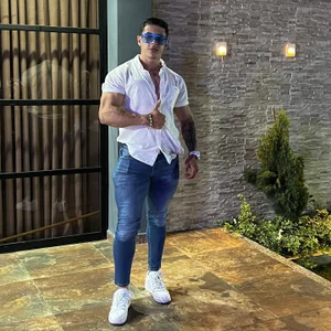 Dominic_JonessのPublicの枚の写真