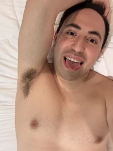 Hot 4 U de Mikey_Sucker Foto 2