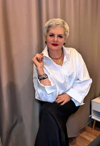 Elegantly od Linda_Zef1r  snímek