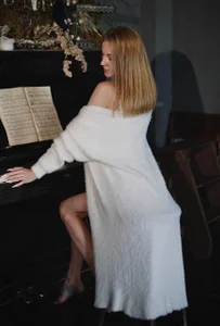 kianawhitePublic图片