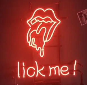 SHREYA_APKI_ Public Pic