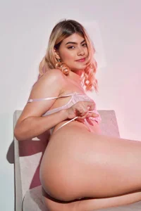 Susy in pink 💗 od SusyAlvarez  4 snímek