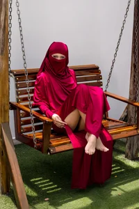 aryamajal ❤️‍🔥 When I dress in vinotinto, desire speaks alone❤️‍🔥 Pic