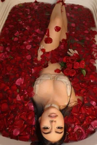 Red 🌹 de MandyCollins  4 Imagens