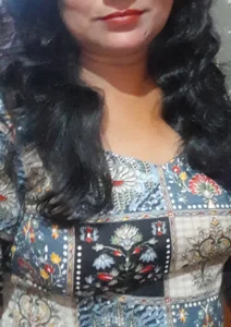 Seema_Mishra Public Immagine  4