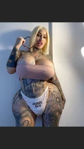 MochaMonroe Public Immagine  9