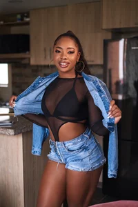 Niyirey1 DARE TO PLAY WITH ME Pic 8