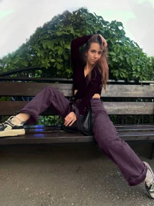 PetraHambelton Autumn tease 🍂 Pic 4