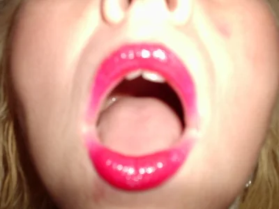 Blasflittchen: komm und bums mir ins Maul ( 2 фото)