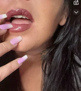 NaughtyLayla Public صورة واحدة|NaughtyLayla Public صورتان|NaughtyLayla Public  صور|NaughtyLayla Public  صورة