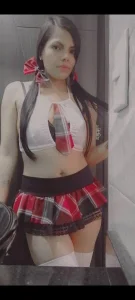 Welcome 🧡 de LorraineMarie  5 Imagens