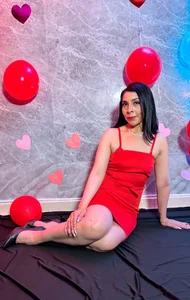 adellelennoxxの🔥I promise to misbehave… if you are my accomplice🔥の枚の写真