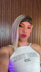 AndyBlake_ “I look innocent… but I don’t always behave 😇😏” Bilde 3