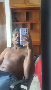 muller_asher know me a litle bit Pic 3