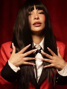 Luna-ChannのYumeko Cosplayの 4枚の写真