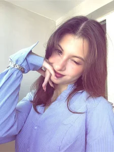 LouiseChavez today for you Foto 5