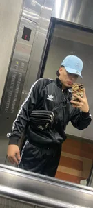 alex_and_christhoper ALEX Pic 5