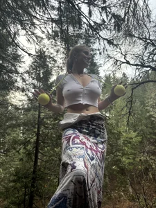 ClumsyLink: Public ( 6 фото)