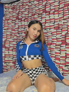 BigCockLiahの01の枚の写真