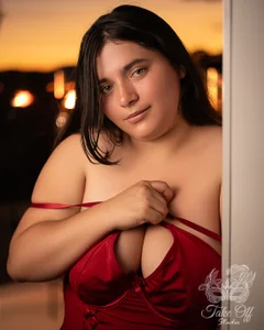 Your little temptation🤭❤️ de Laurha_ Foto