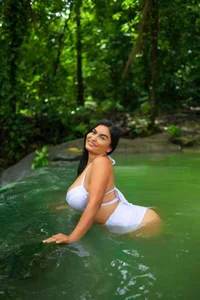 Horny-Mommy-Dirty i love u lake Pic 4