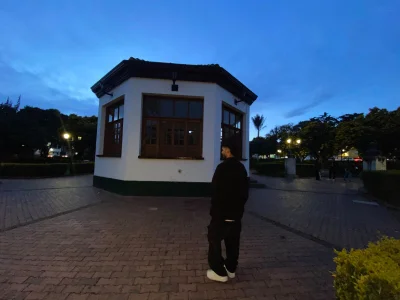 Thiagoferreti Visiting towns in Colombia Pic