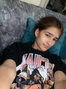 MelodyMansson Good afternoon, lovely ☀️💖 I’m live from 2:00 p.m. to 8:30 p.m., feeling warm, playful, and ready t Pic 3