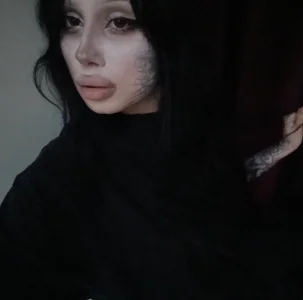 RikkiSmollee Public Pic 5