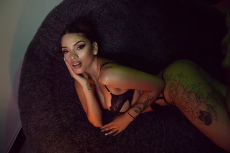 Ameliadickens Public slika