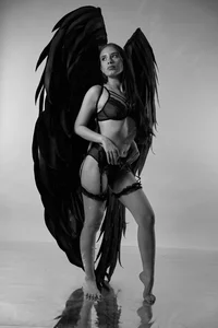 Scarlett21__ 🖤🤍🖤 Pic 4