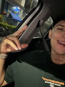 I feel sexy🔥 de Damian23__  2 Imagens