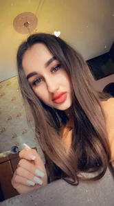 Fortune_888のhot girlの 9枚の写真