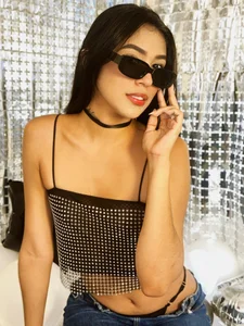 Sassy--Girl Black and white party Pic 4