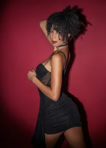 Sweett_Amara Red ❤️ Pic 5