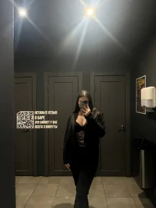 Public de Mia_Want  Imagens