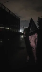 alexx_succubus Pyramidhead (Cosplay)🔪 Foto 8