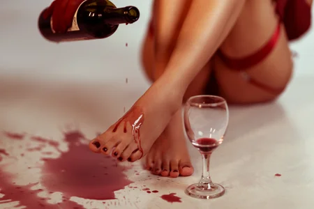 Red wine 🍷 de MelodyMarks_ Foto 3