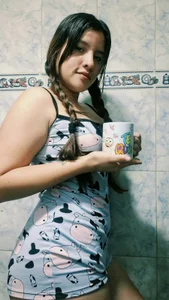 KataMillerr 🤭🙃 In pajamas let's have a coffee 🤭🙃 Pic 3