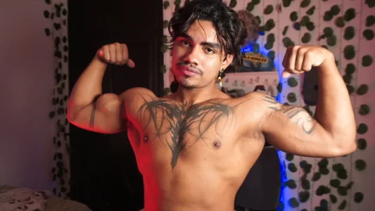 Young_laroi :)) follow me รูป 