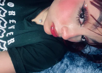 lily_joness_のPublicの 3枚の写真