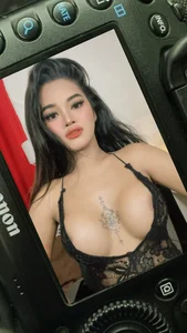 AsianTsCumSwallow Public Pic 4