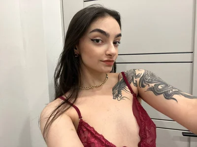 Morena_Dolceのhorny tailの 6枚の写真